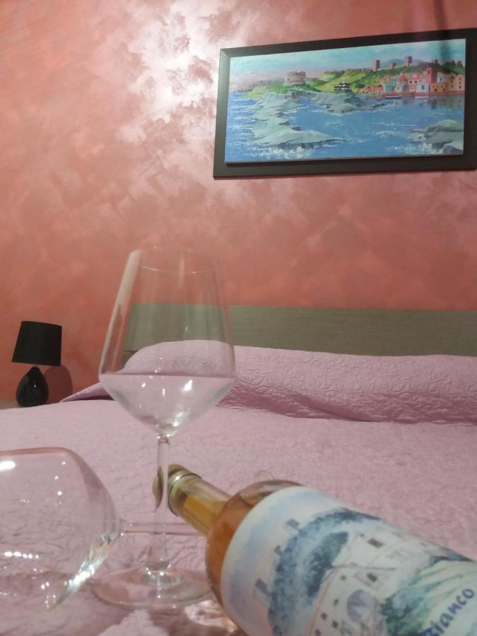 Su Casciu Bed and Breakfast Bosa Exteriör bild