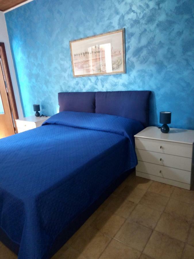 Su Casciu Bed and Breakfast Bosa Exteriör bild