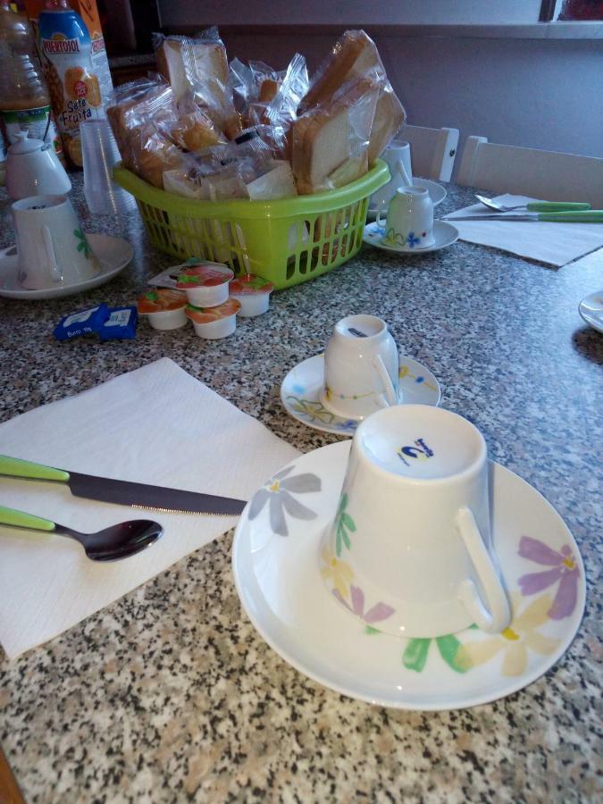 Su Casciu Bed and Breakfast Bosa Exteriör bild